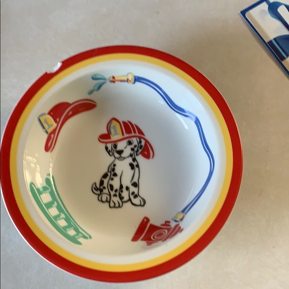 Tiffany’s Fire Station plate and bowl - Picture 2 of 3